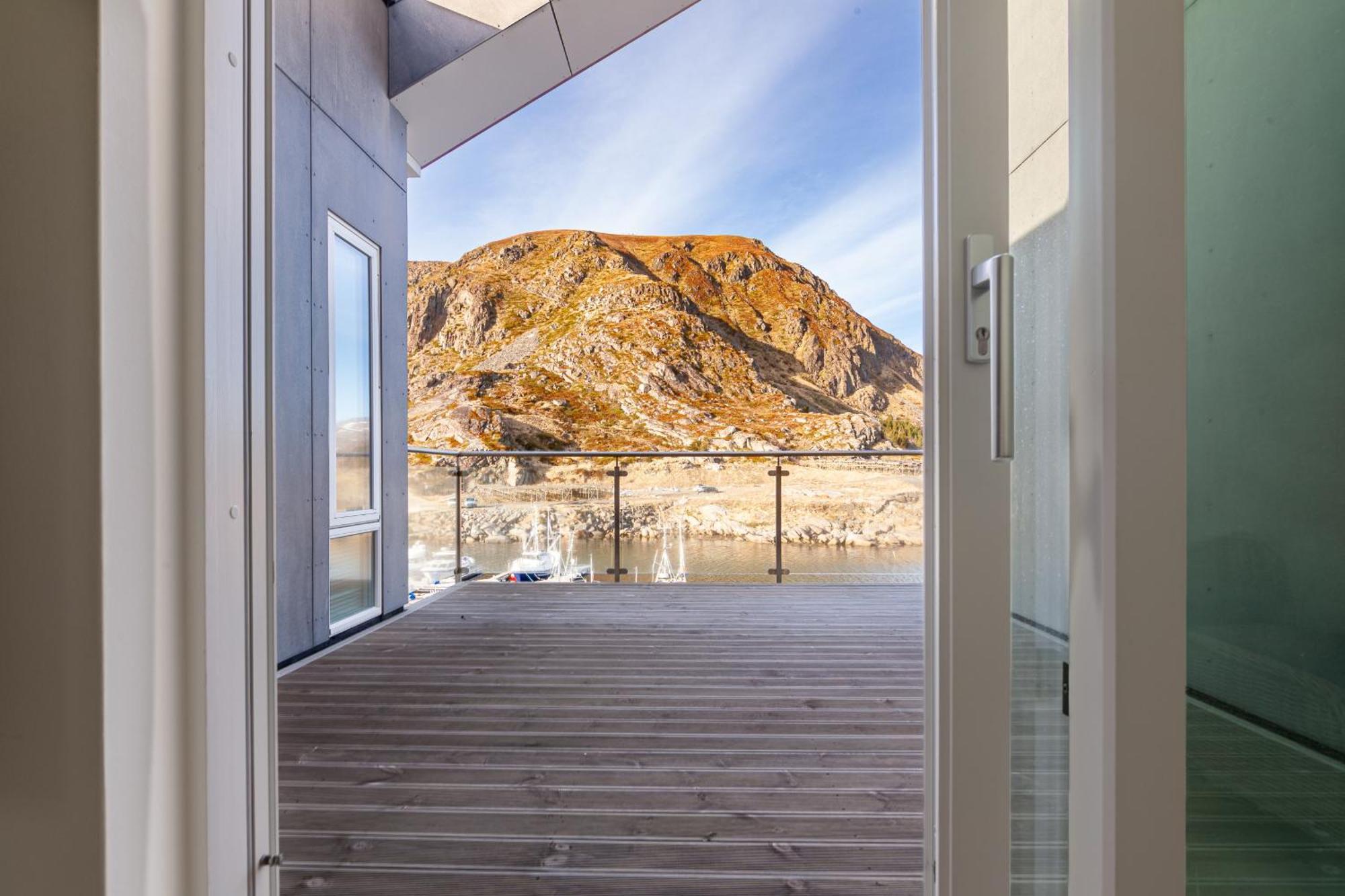 Gjermesoy Luxury Apartment Ballstad Exterior foto