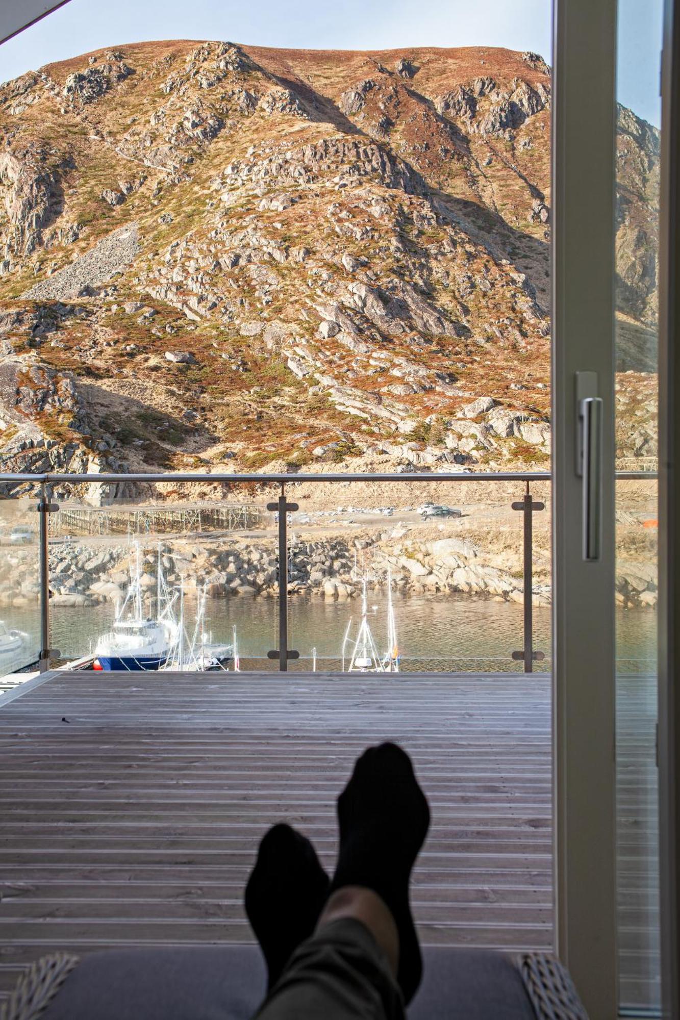 Gjermesoy Luxury Apartment Ballstad Exterior foto